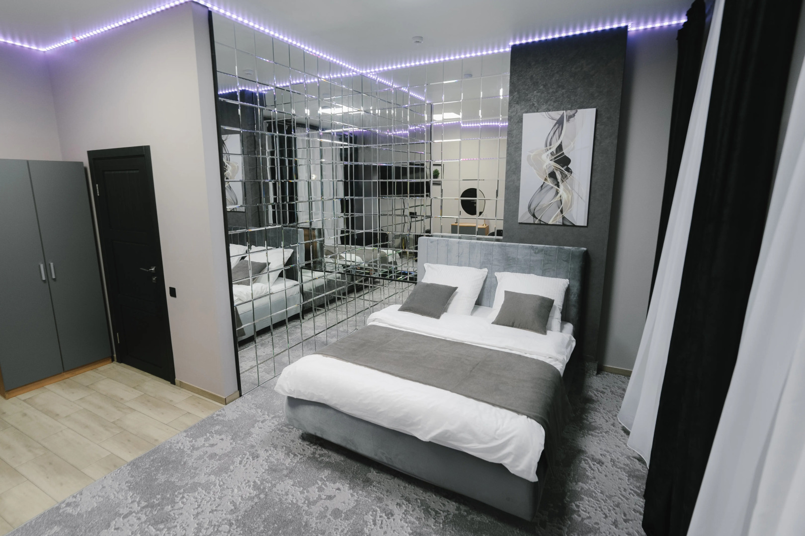 Отель Black Out