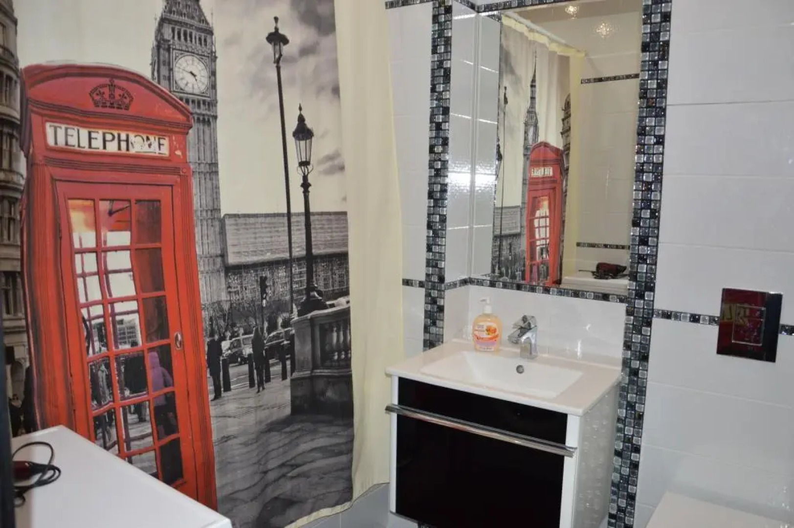 Апартаменты на Крайнова 4