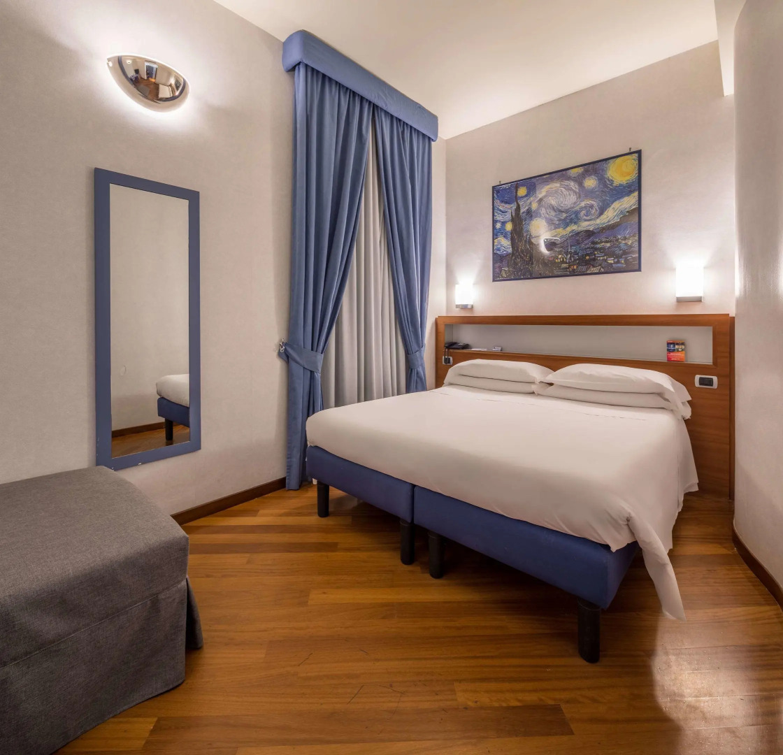 Отель Best Western Plus Hotel Plaza Napoli