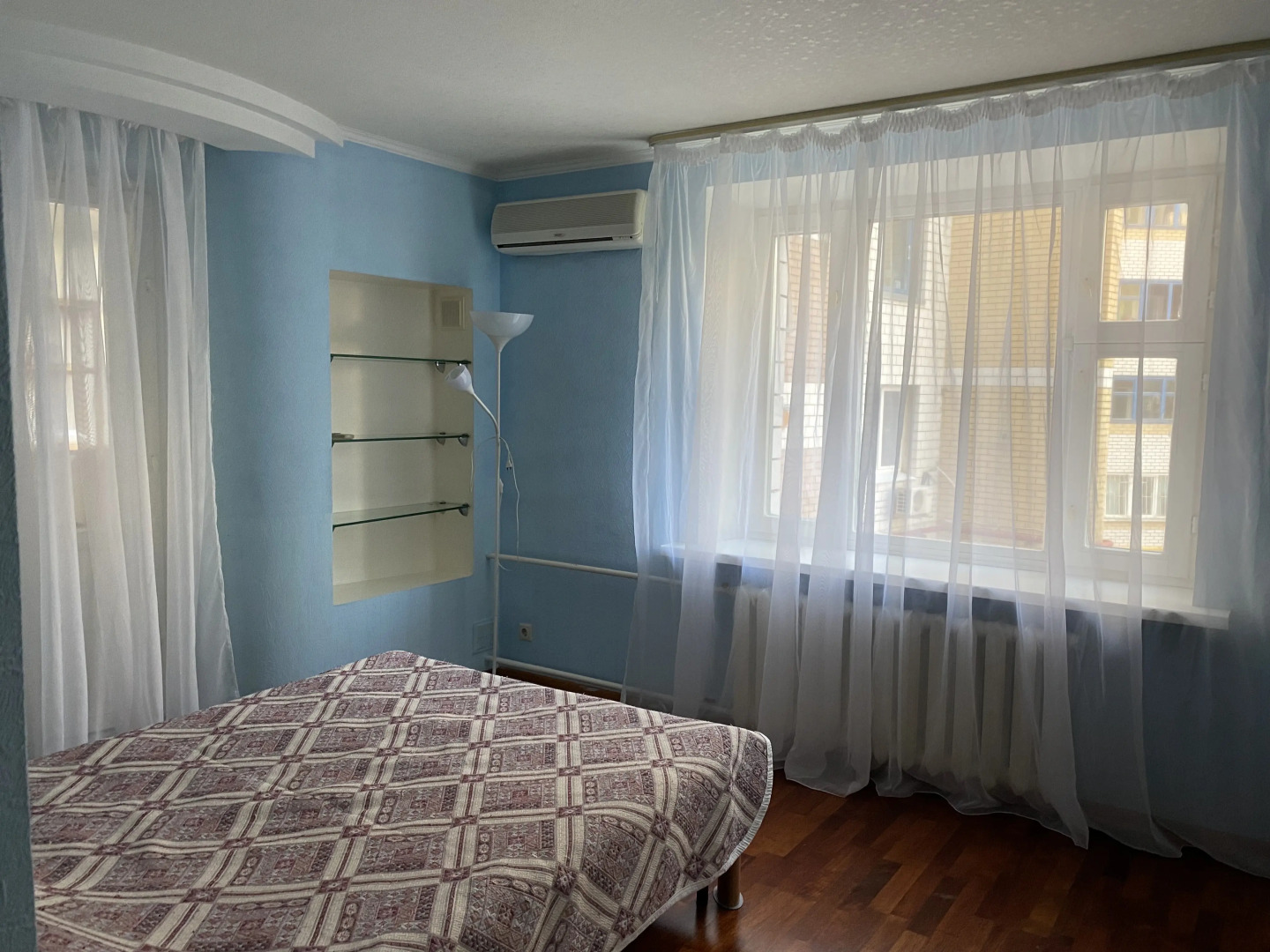 Квартира на Родионова