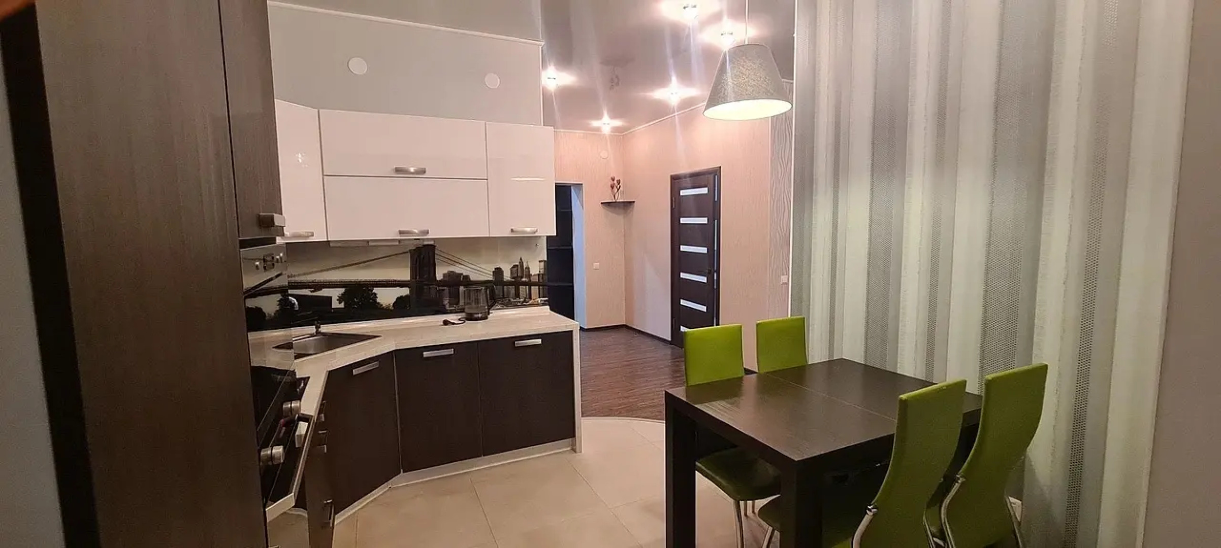 Квартира Илне Просторная Двухкомнатная для Комфортного Проживания 1-2 Человек