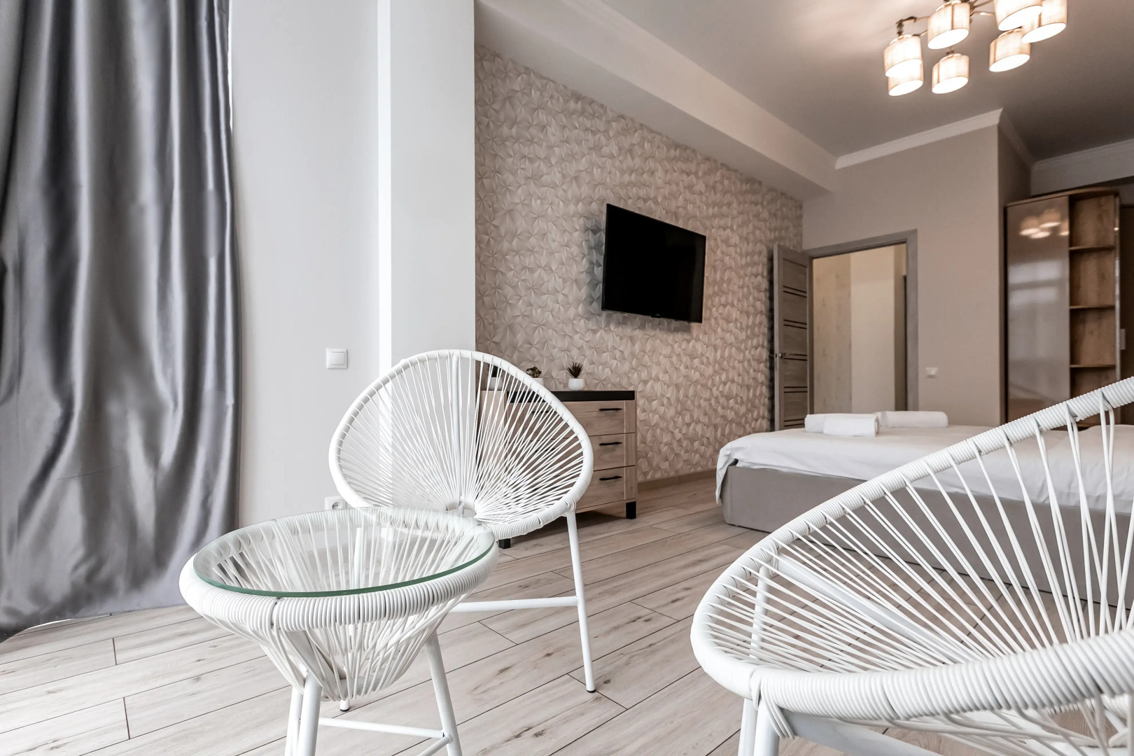 Апартаменты Жасмин от Ирины Савельевой - С лаундж-зоной и балконом- В курортной зоне- У входа в верхний Национальный парк