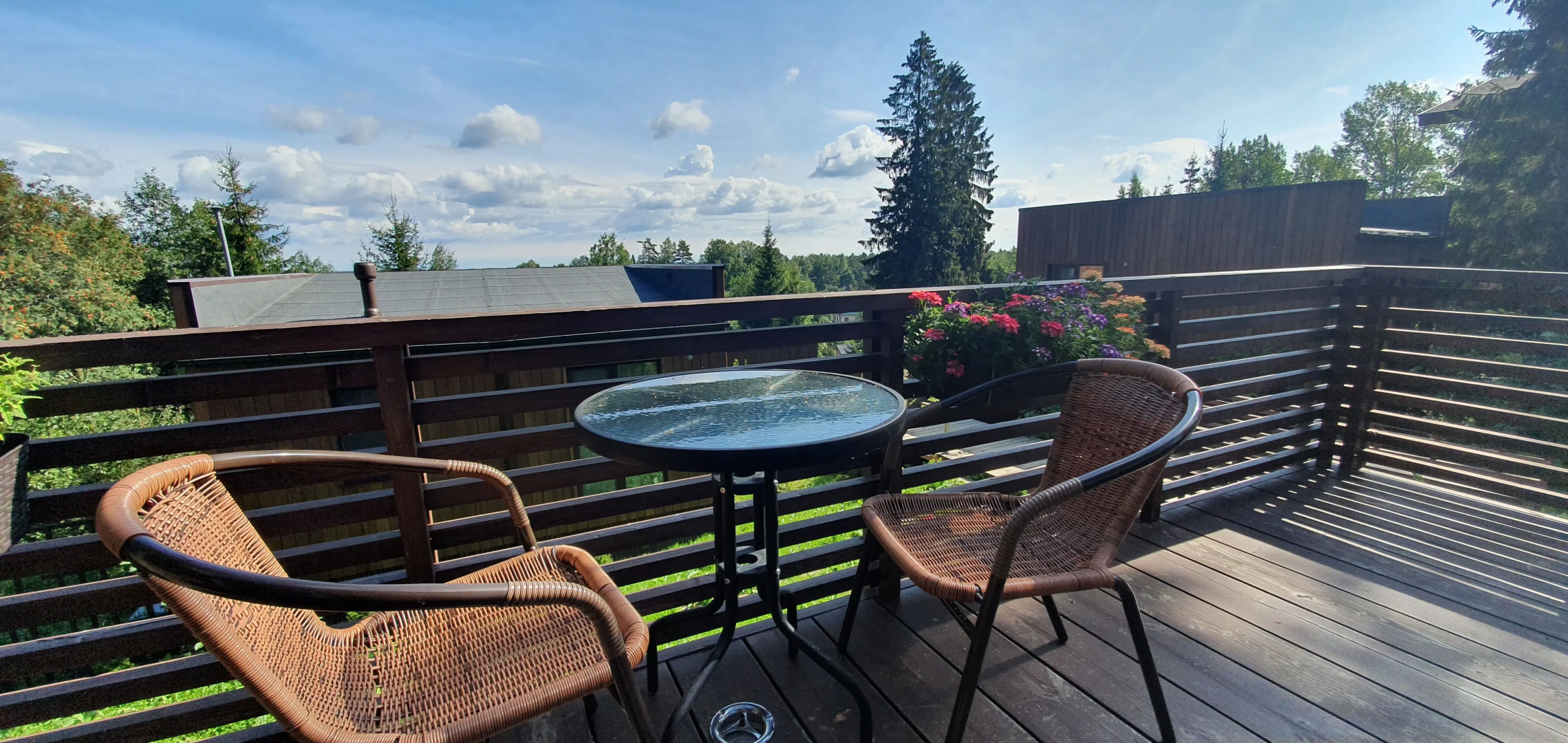 Коттедж Черничный Склон Green House