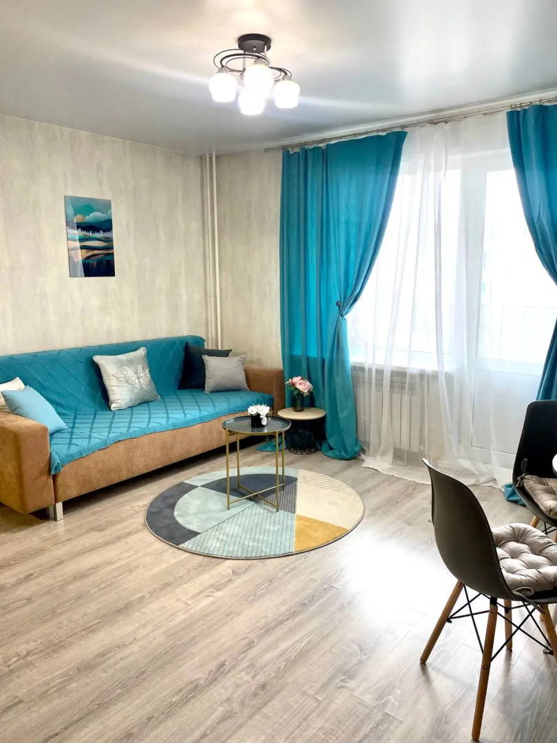 Квартира Двухкомнатная квартира с современным ремонтом