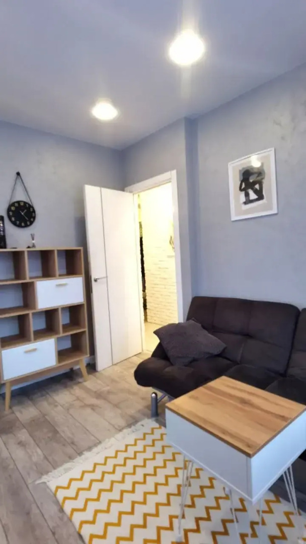 Квартира Уютная в Шаговой Доступности от Метро