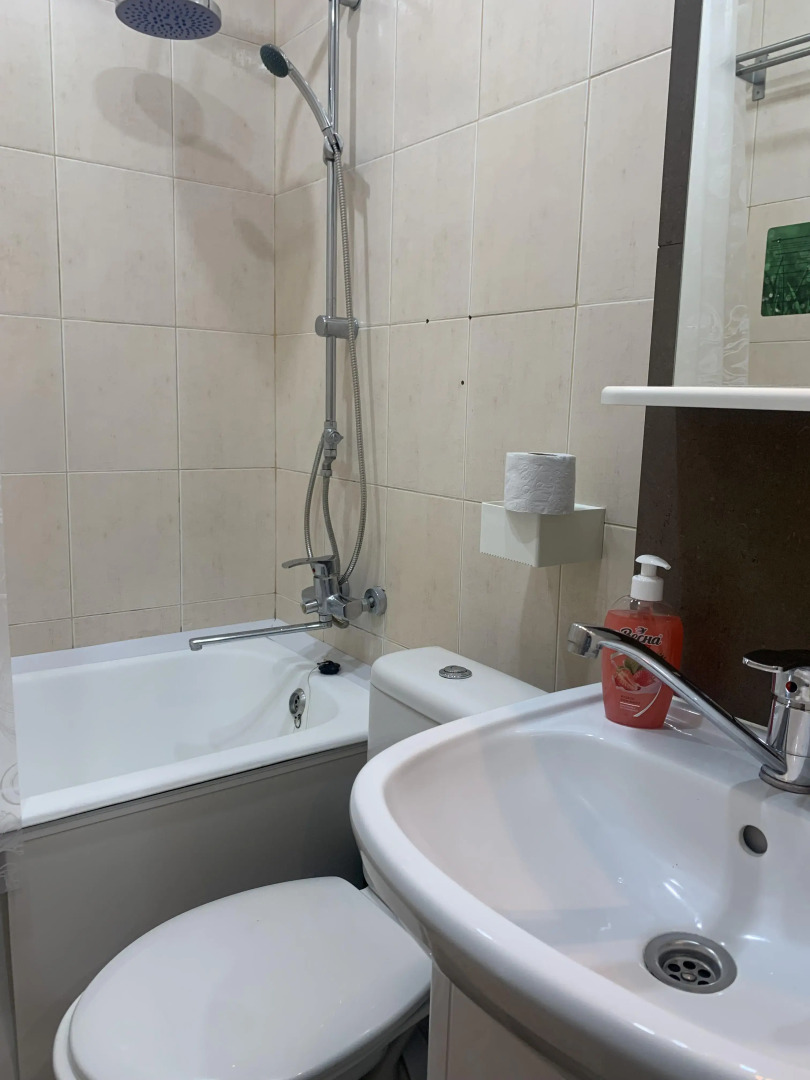 Квартира Прекрасная Студия В Самом Центре Города Тюмени 50 Лет ВЛКСМ 13/3