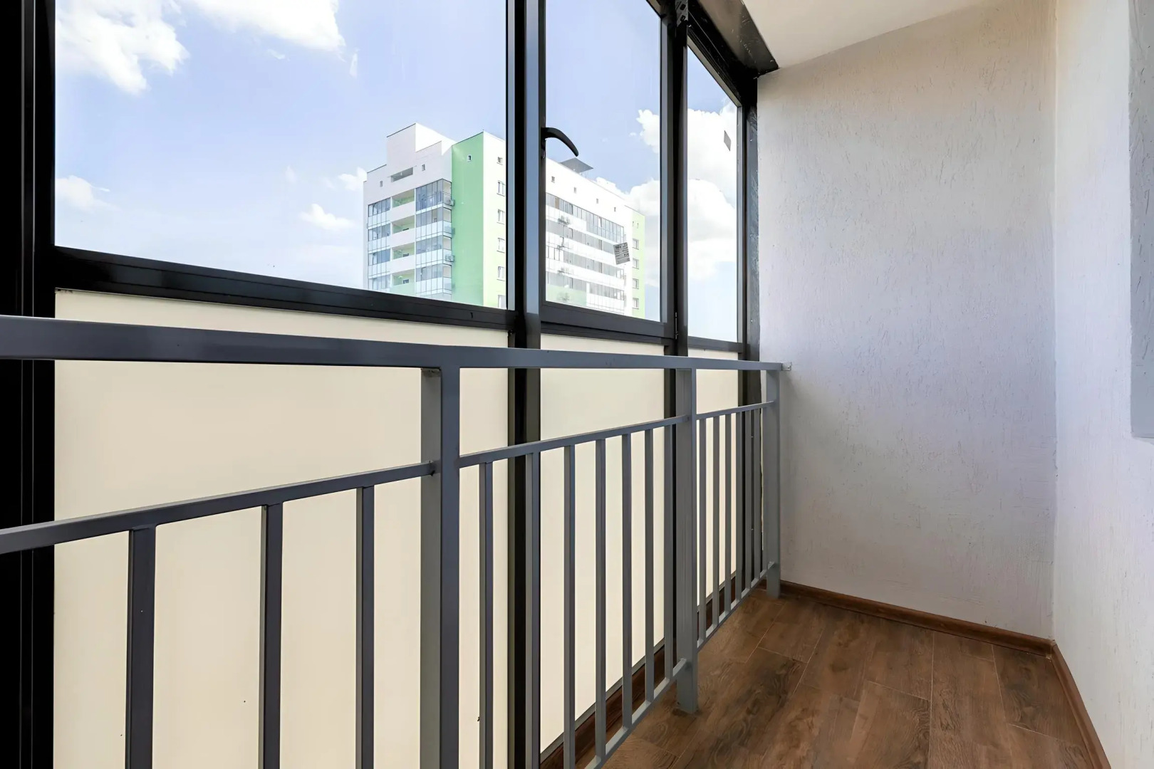 Квартира Уютная студия в центре Казани Green City