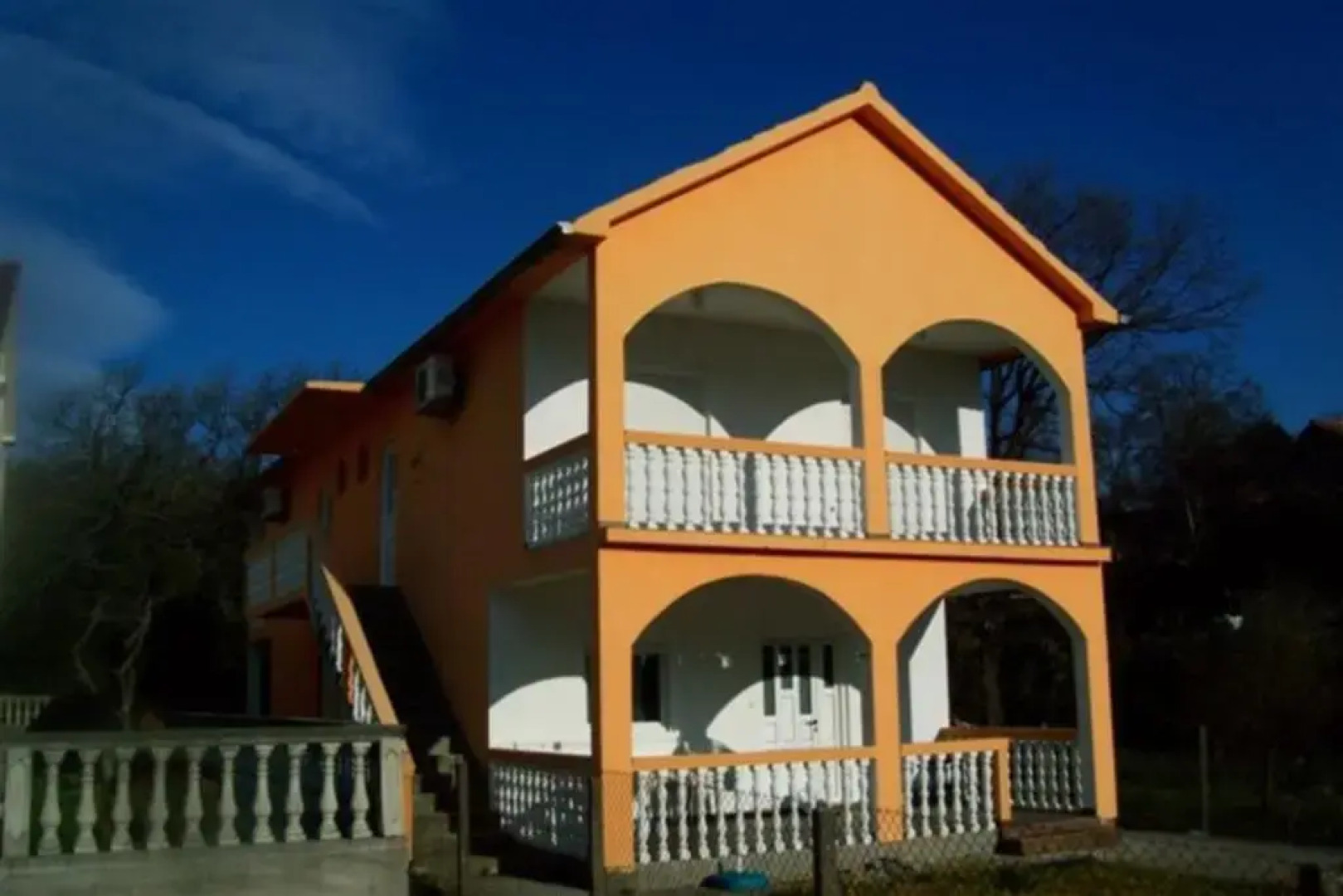 Апартаменты Dana