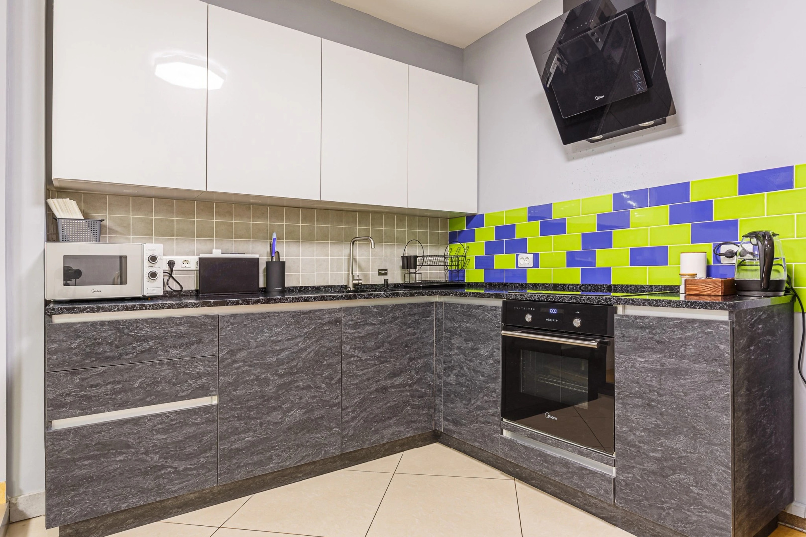 Хостел M&DHost