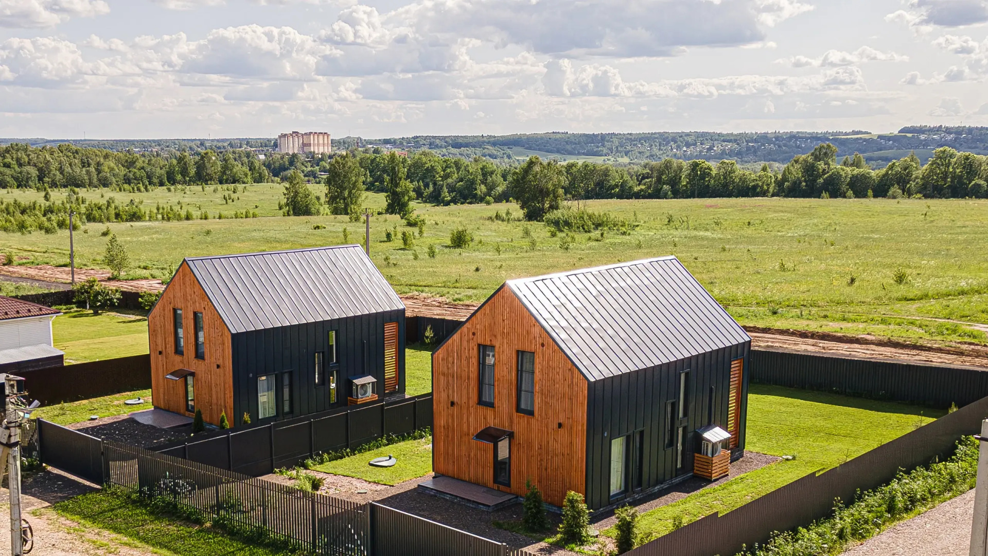 Частный дом Barns Village 2