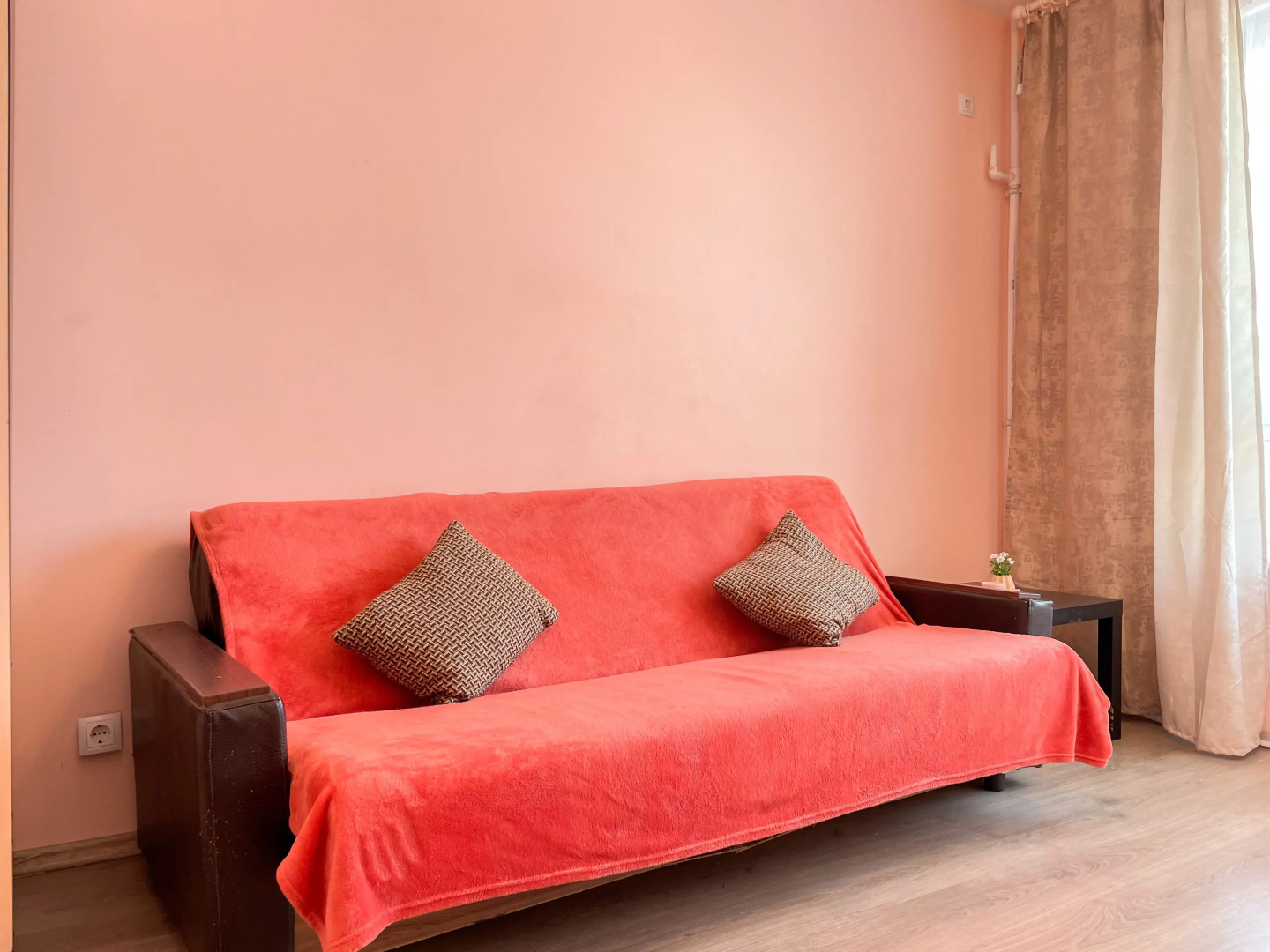 Апартаменты двухкомнатные RELAX APART – Молодёжная 61