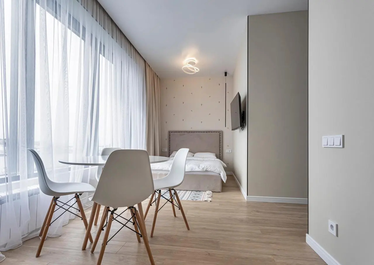 Квартира Красивая студия на Фастовской 4