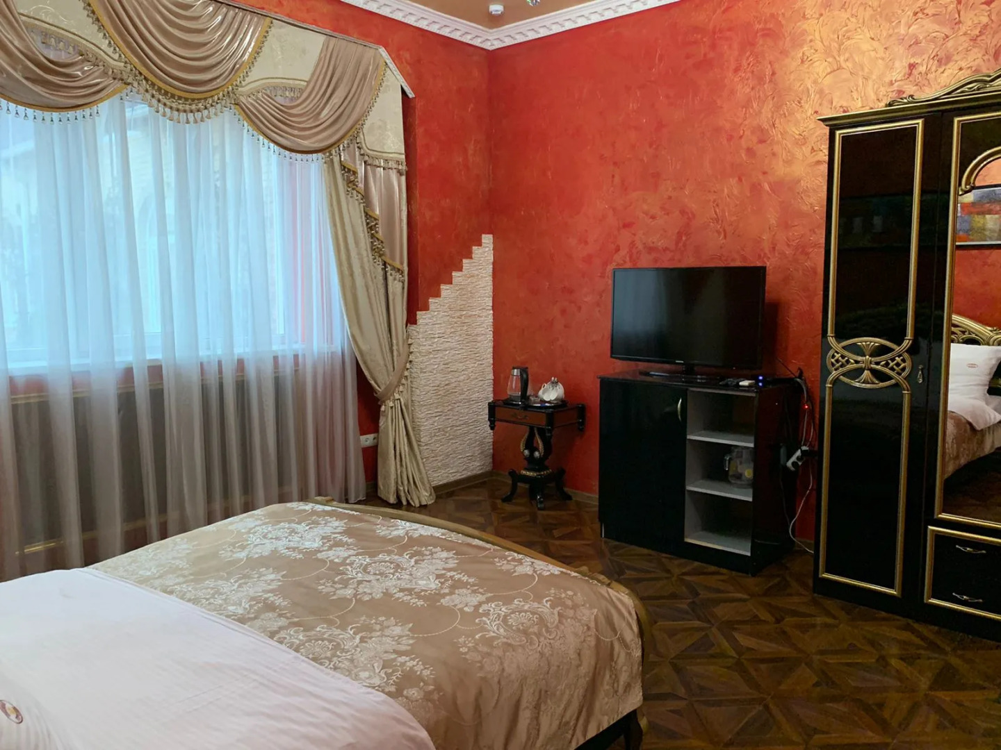 Отель Снежная Королева