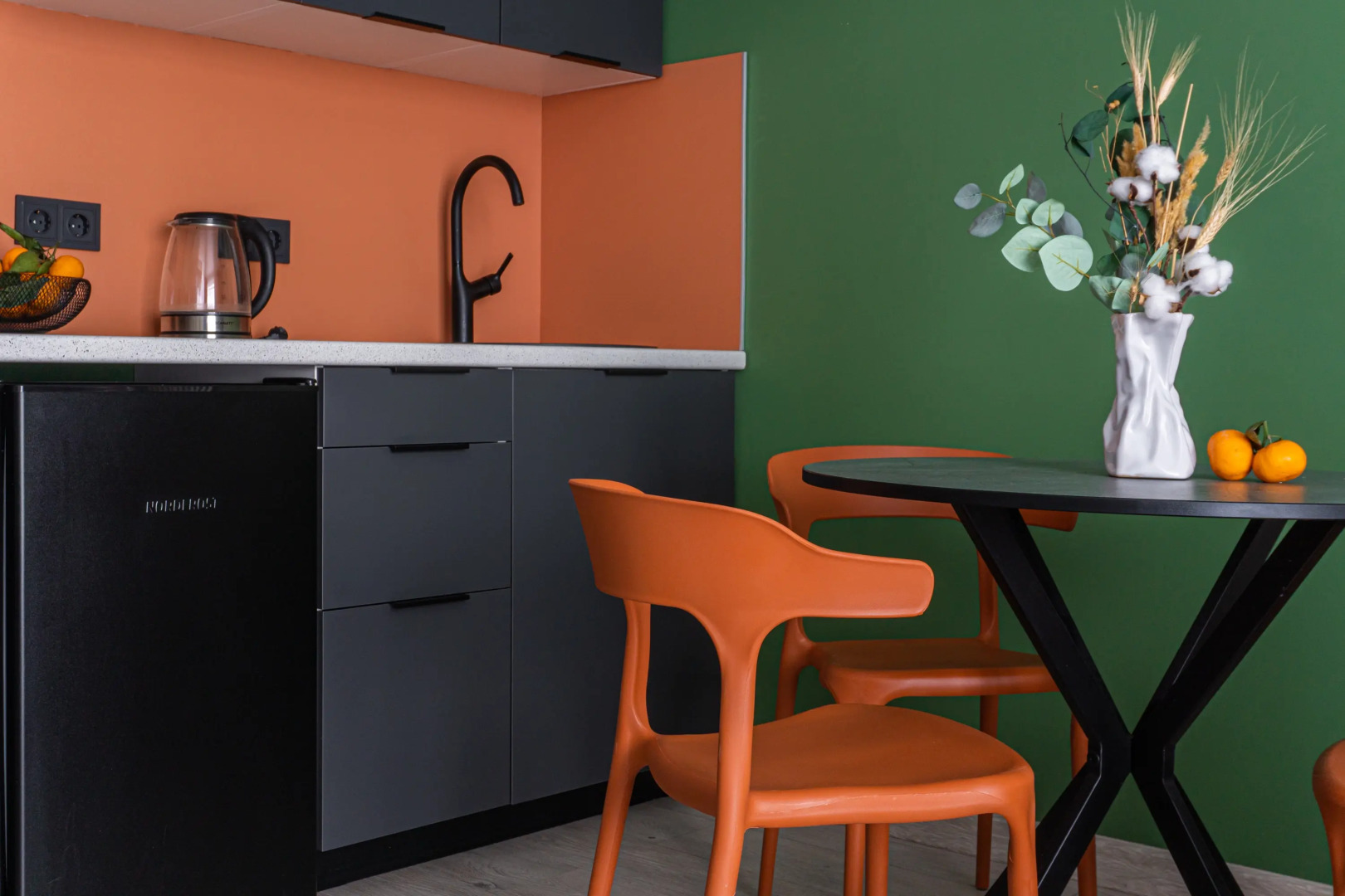 Апартаменты Йорт в Жк Уникум