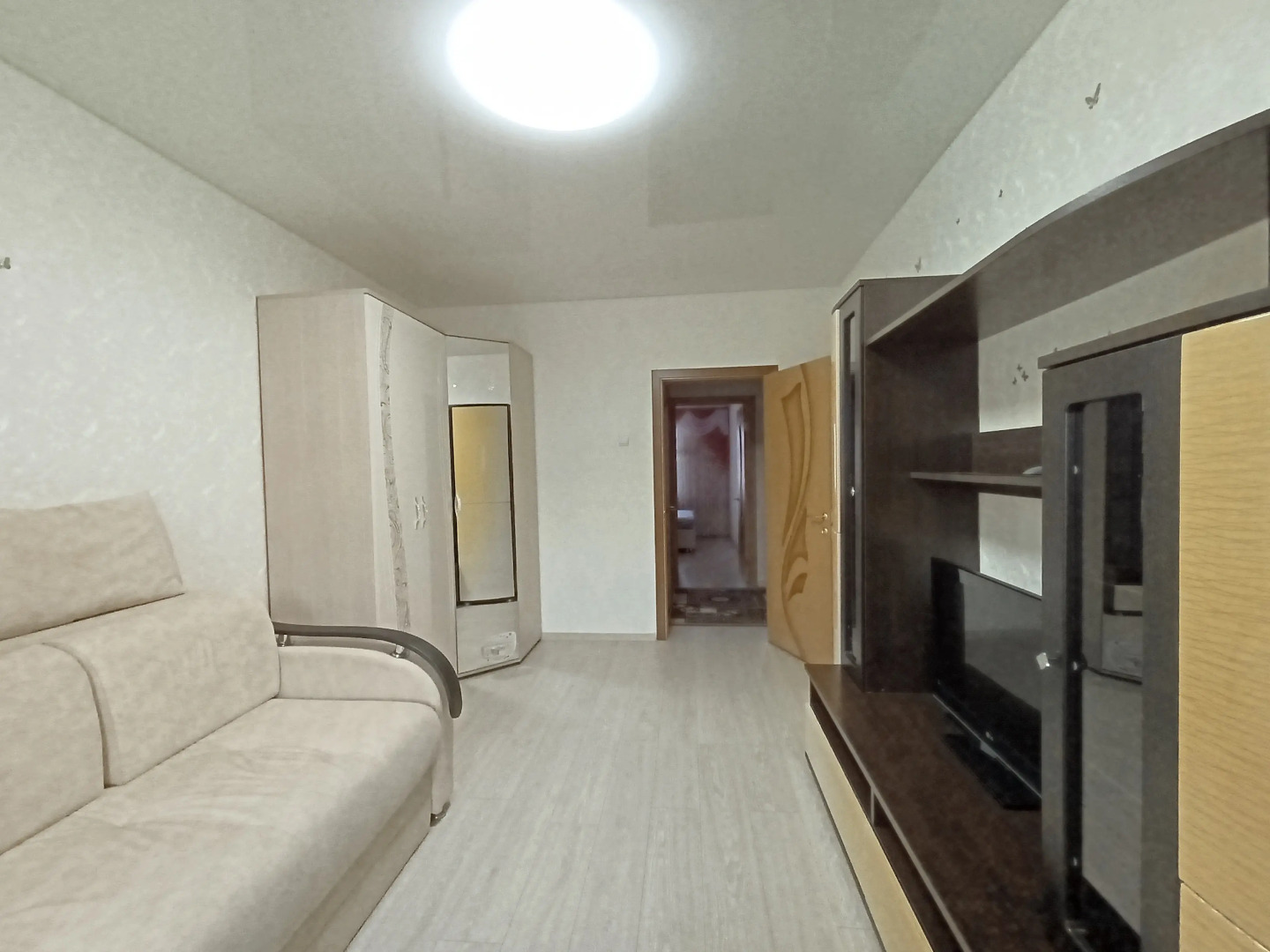 Квартира Трехкомнатная