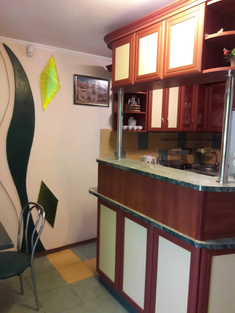 Меблированные комнаты Изумрудный