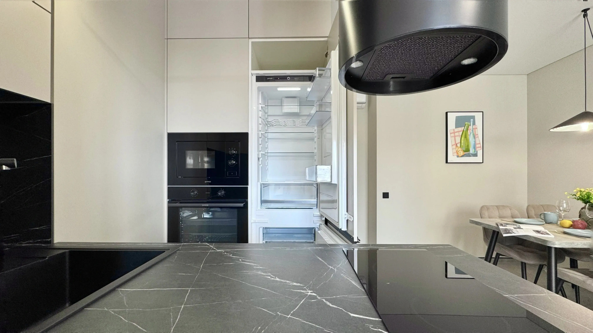 Апартаменты с балконом и видом на море  ЖК Фрукты 77 Я на Море