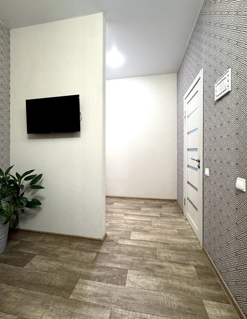 Квартира 2-комнатная Cтудия Yarapartments на Октября 11