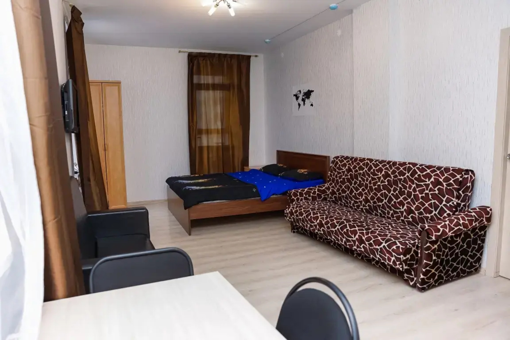 Апартаменты  В Центре Города на улица Революции, д. 52Б