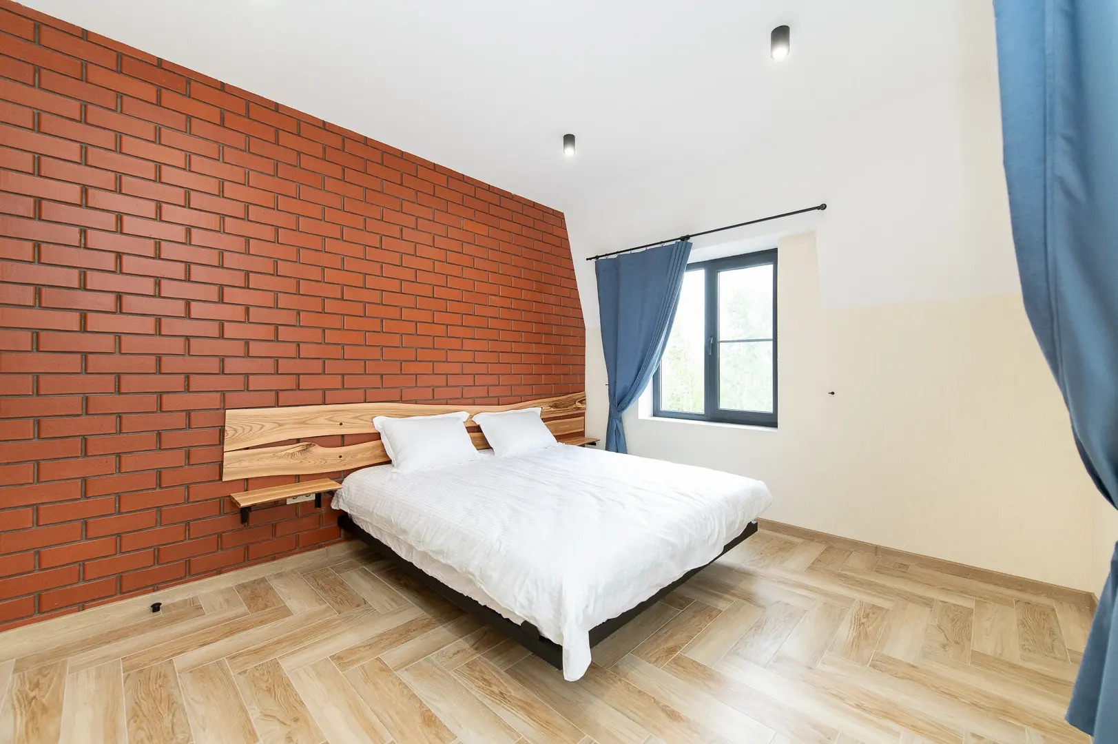 Частный дом на Шахтёров 28 (5)