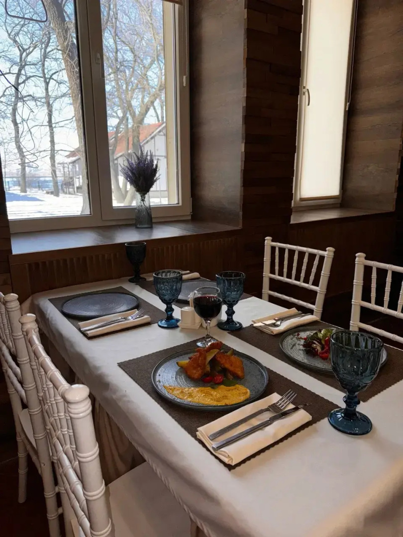 Отель Нобель