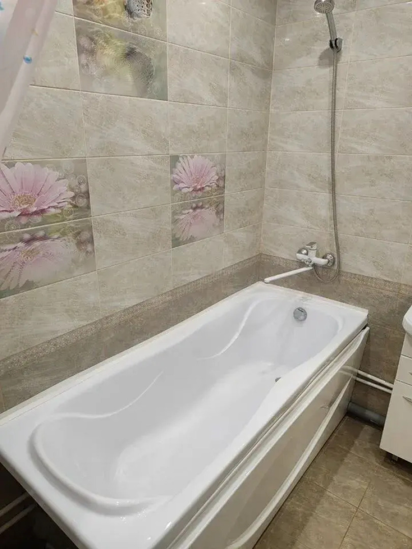 Квартира на бульваре 65 лет Победы