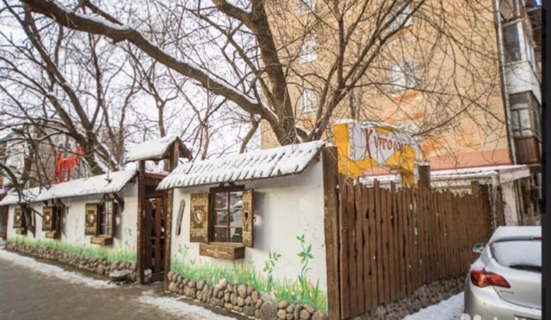 Апартаменты Двухкомнатные в центре на Крисанова