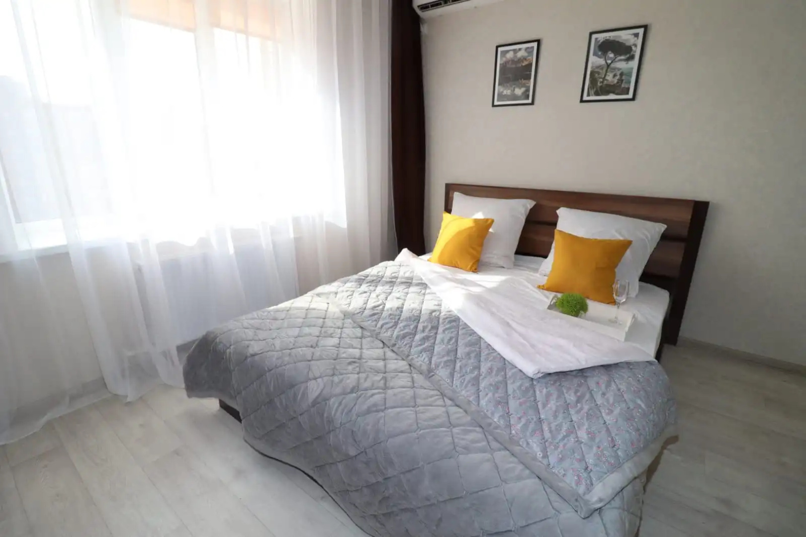 Квартира 180 Уютный Дом