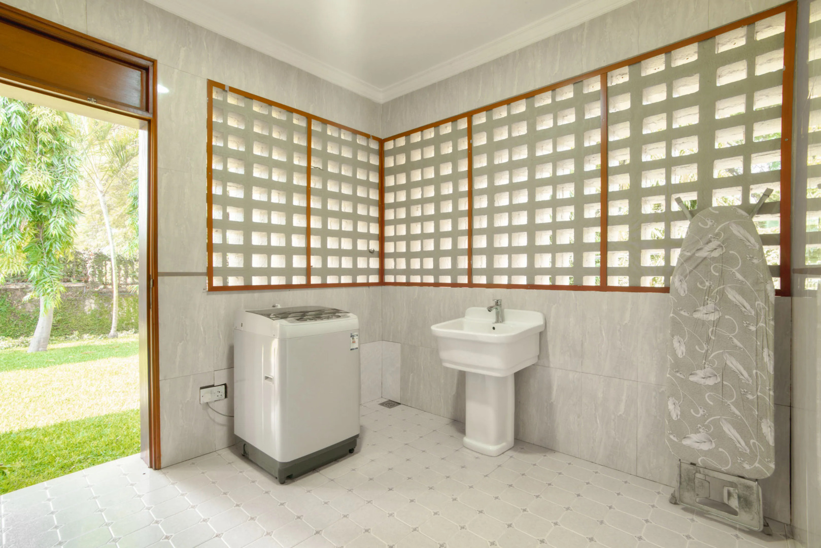 Вилла Kibo Homes Moshi