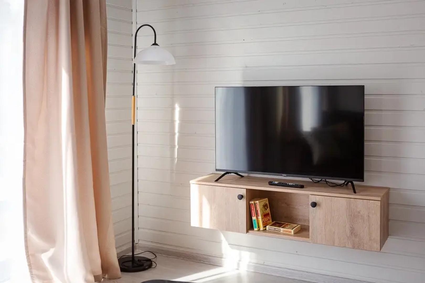 Частный дом Озёрный 374