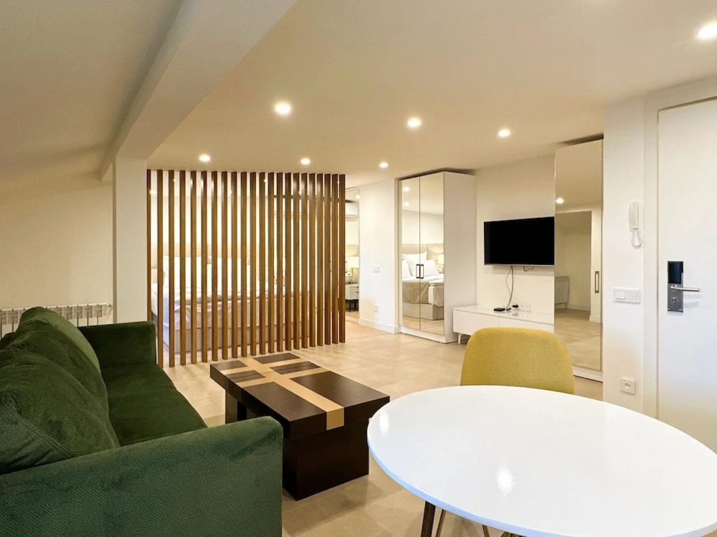 RIS Opera Apartments Yerevan