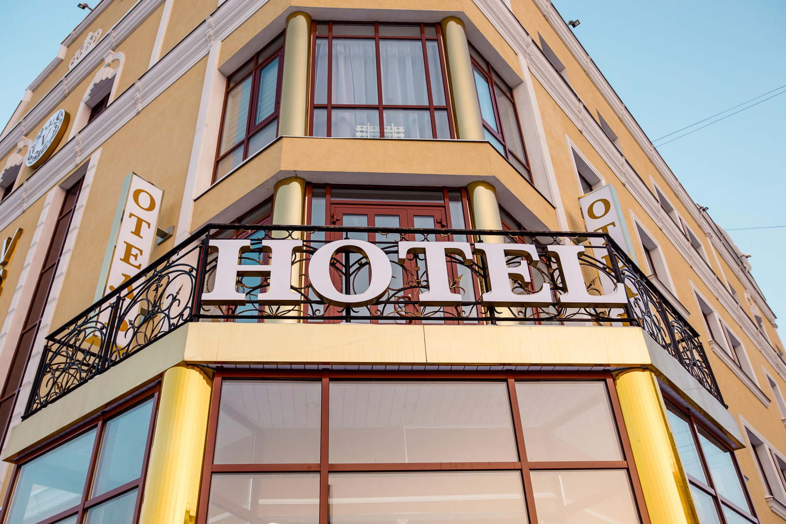 Отель Версаль