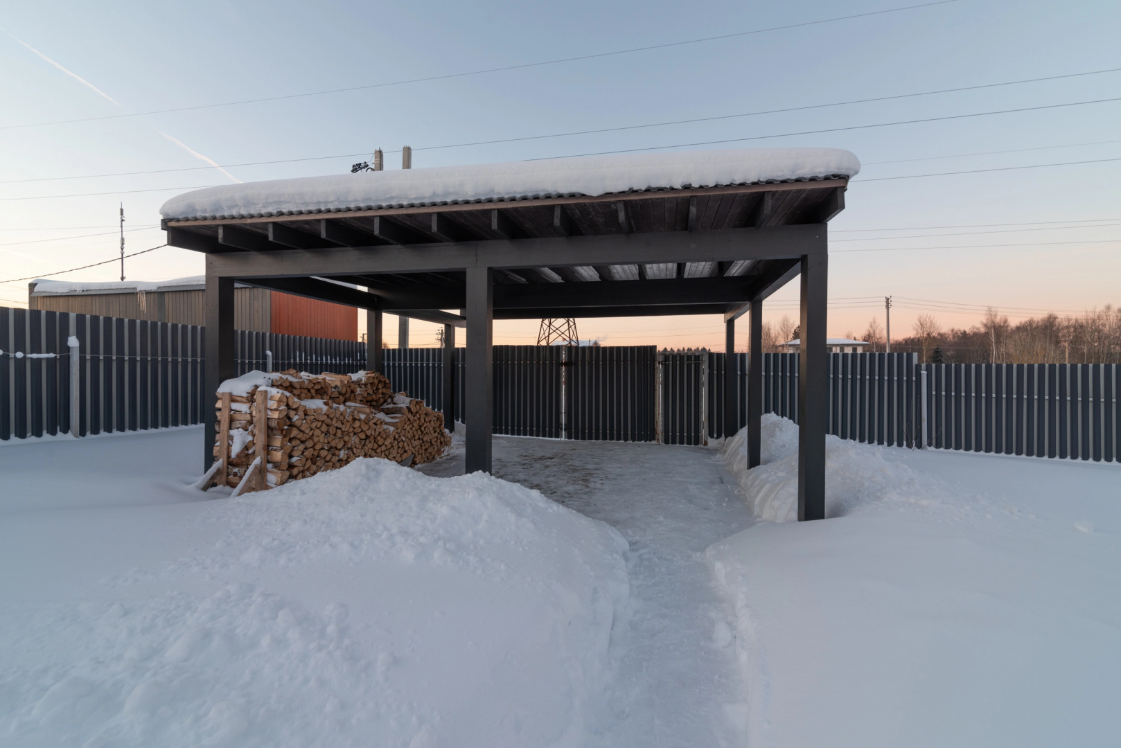 Гостевой дом LuckyHomeRent Домик у Озера 1