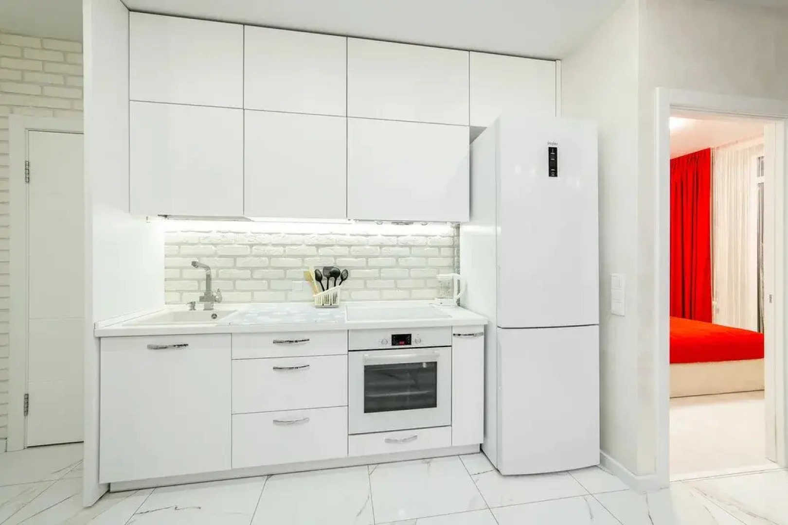 Апартаменты Возле Национальной Библиотеки и ТРЦ Danna Mal Мстиславца15