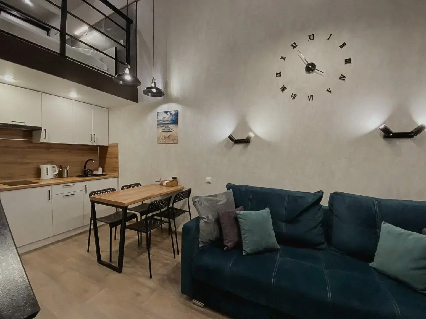 Квартира Green FOX с панорамными окнами