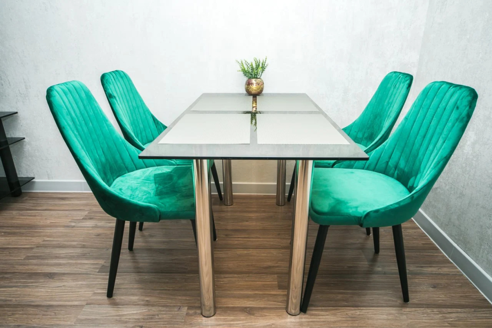 Квартира 2-х комнатные апартаменты на Куйбышева