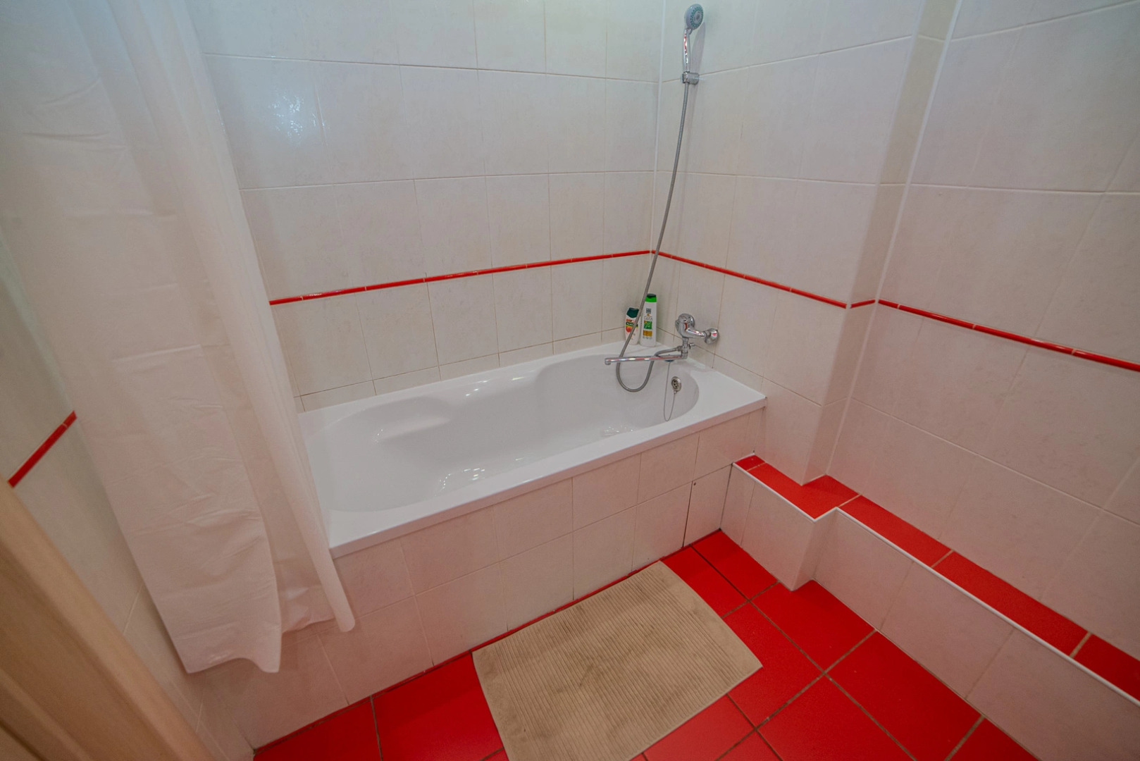 Апартаменты Вайнера 60