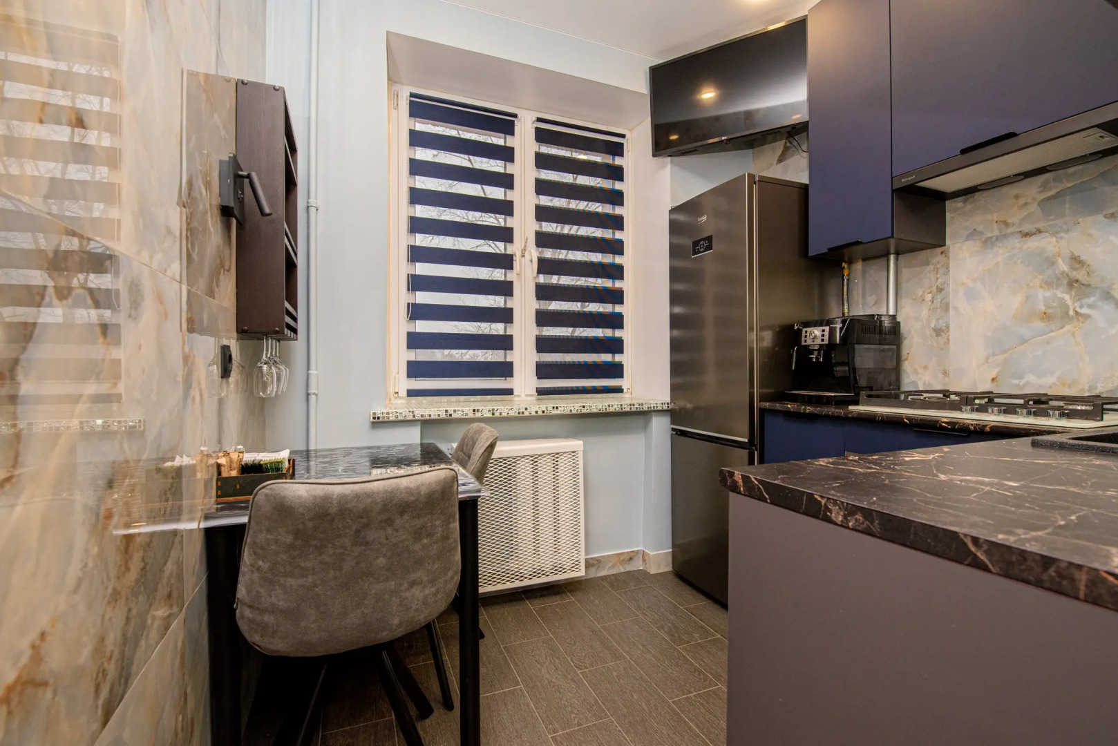 Квартира комфортабельная однокомнатная к Вашим услугам всего в 5 минутах ходьбы от метро Семеновская