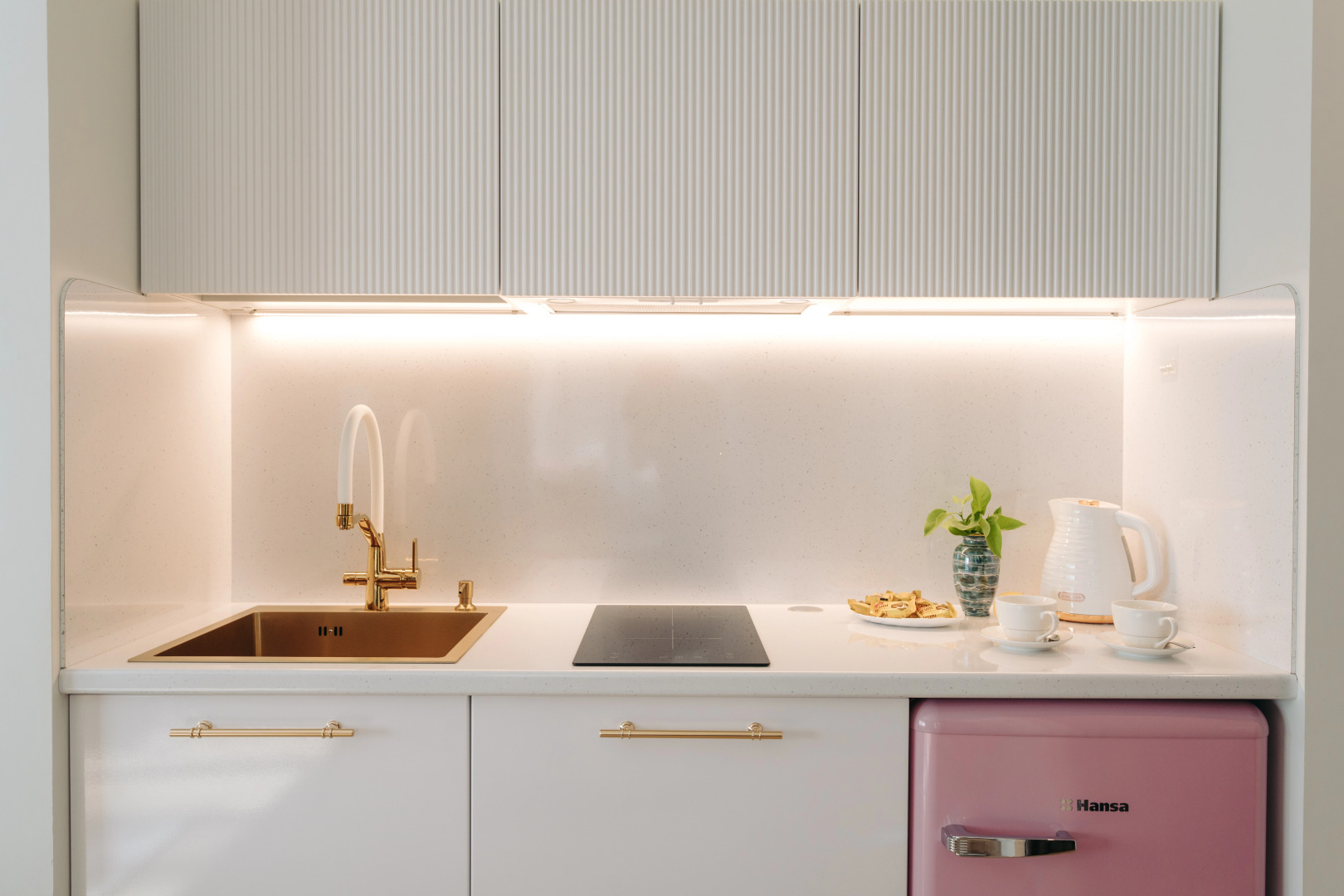 Апартаменты Live in Karelia на Андропова 9