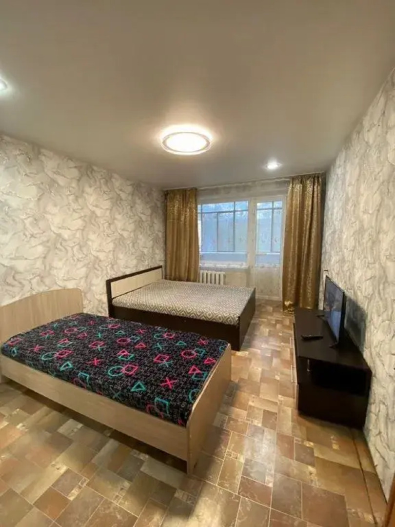 Квартира 2-комнатная на Строительной 14