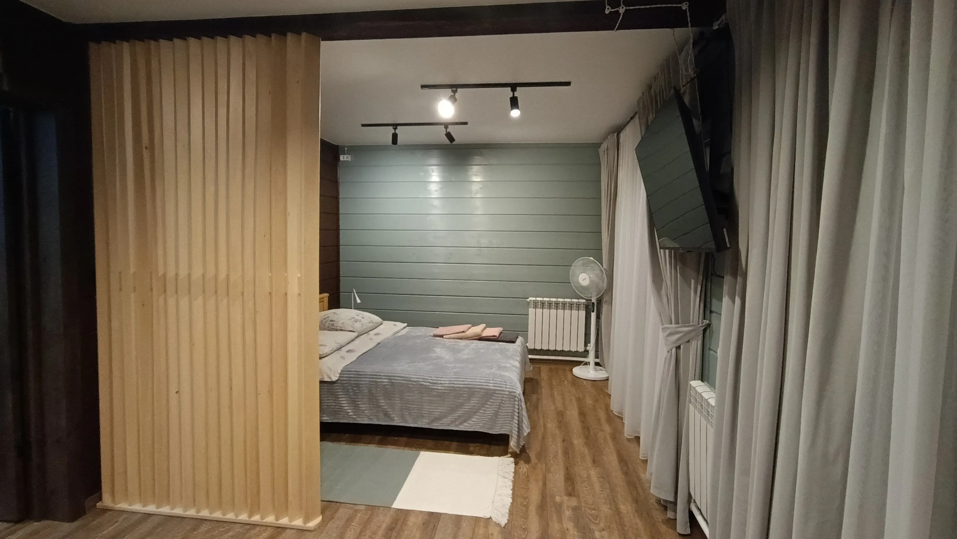 Частный дом на берегу Волги с сауной