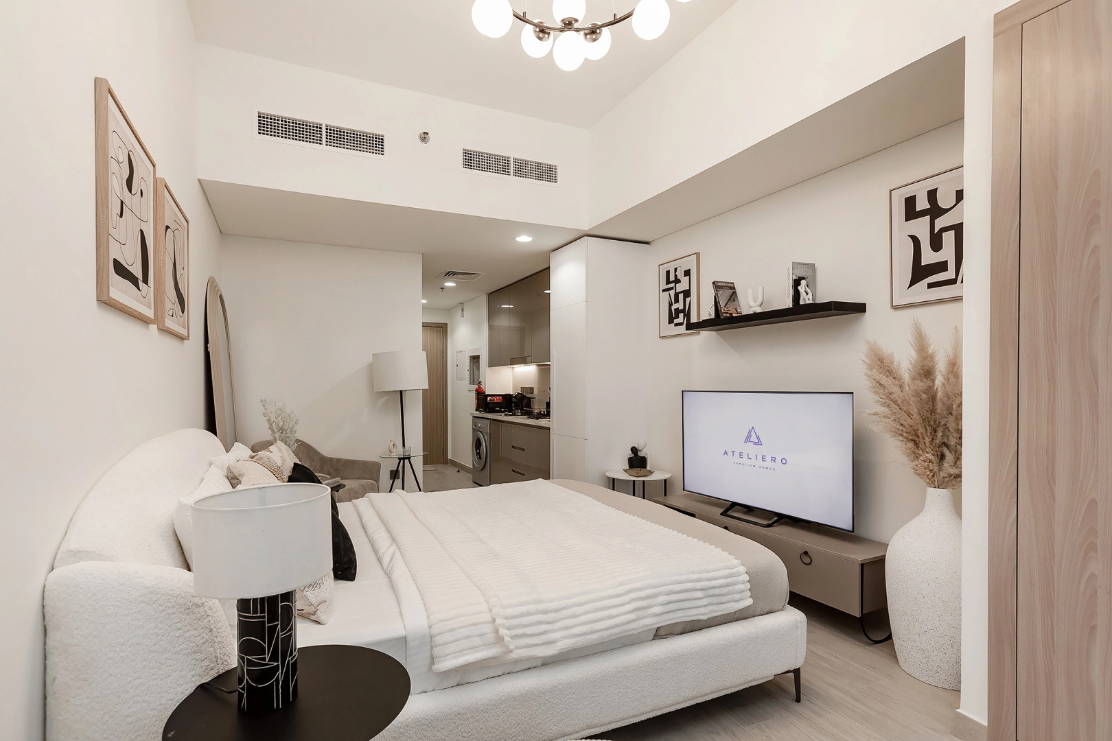 Апартаменты Modern studio in Azizi Riviera