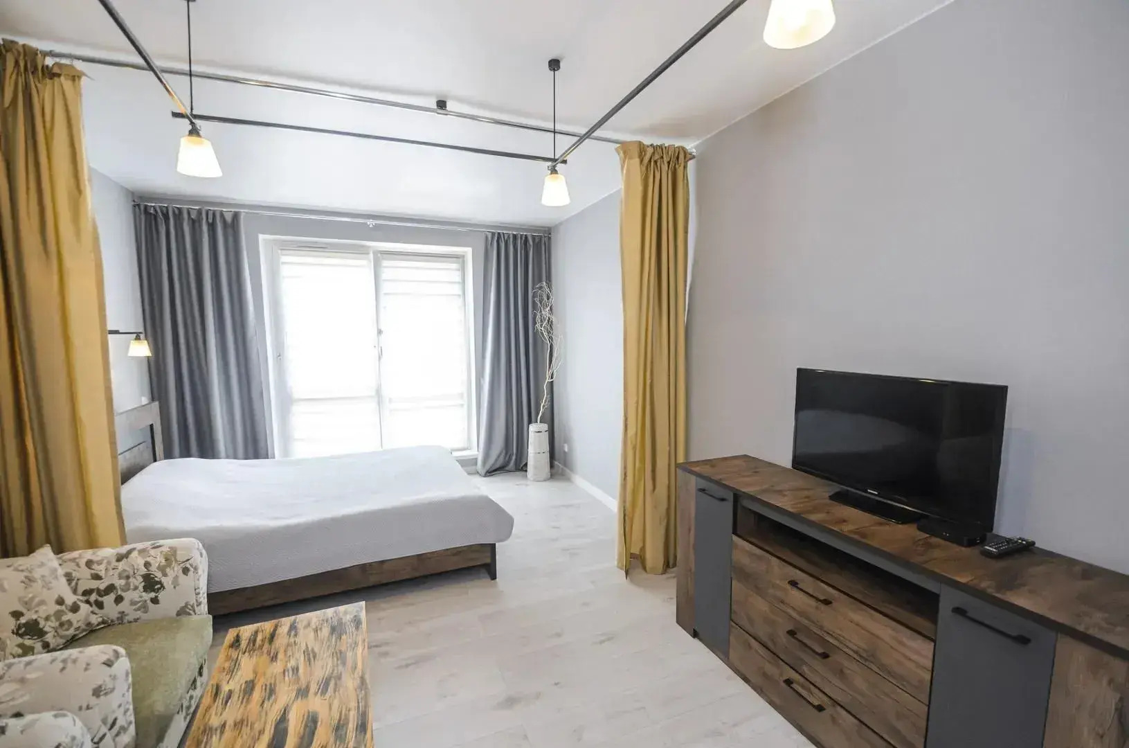 Апартаменты на Лидской 33А