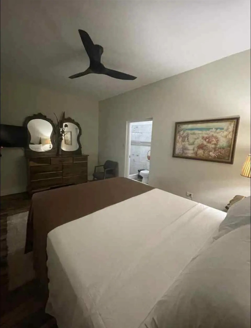 Вилла Breezy Castle с 3 Улучшенными Номерами с Видом на Море и Частным Бассейном