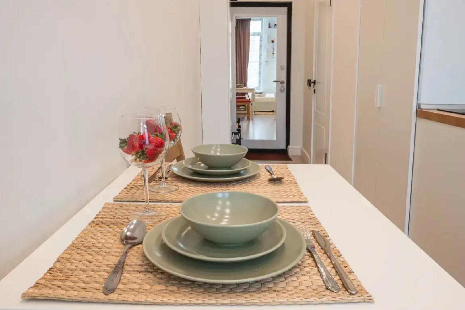 Апартаменты Wow House на Вернадского у метро 1