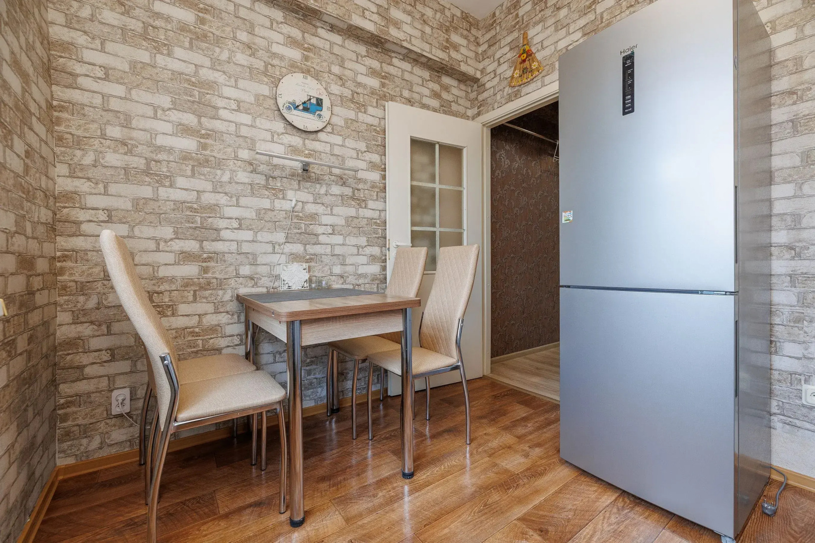 Апартаменты "Парус" Россия, г. Мурманск улица Коминтерна 11/2