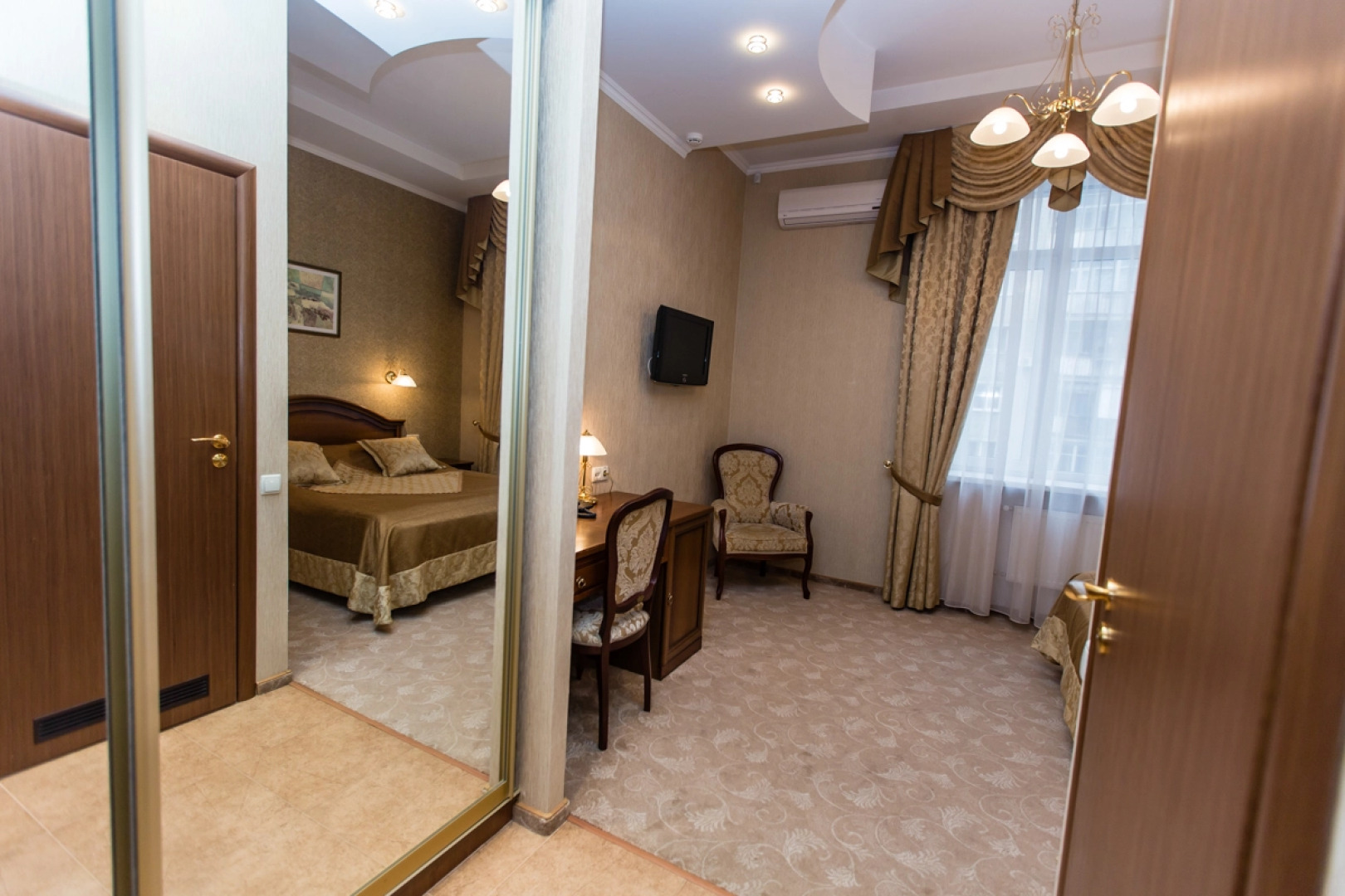 Отель Оазис