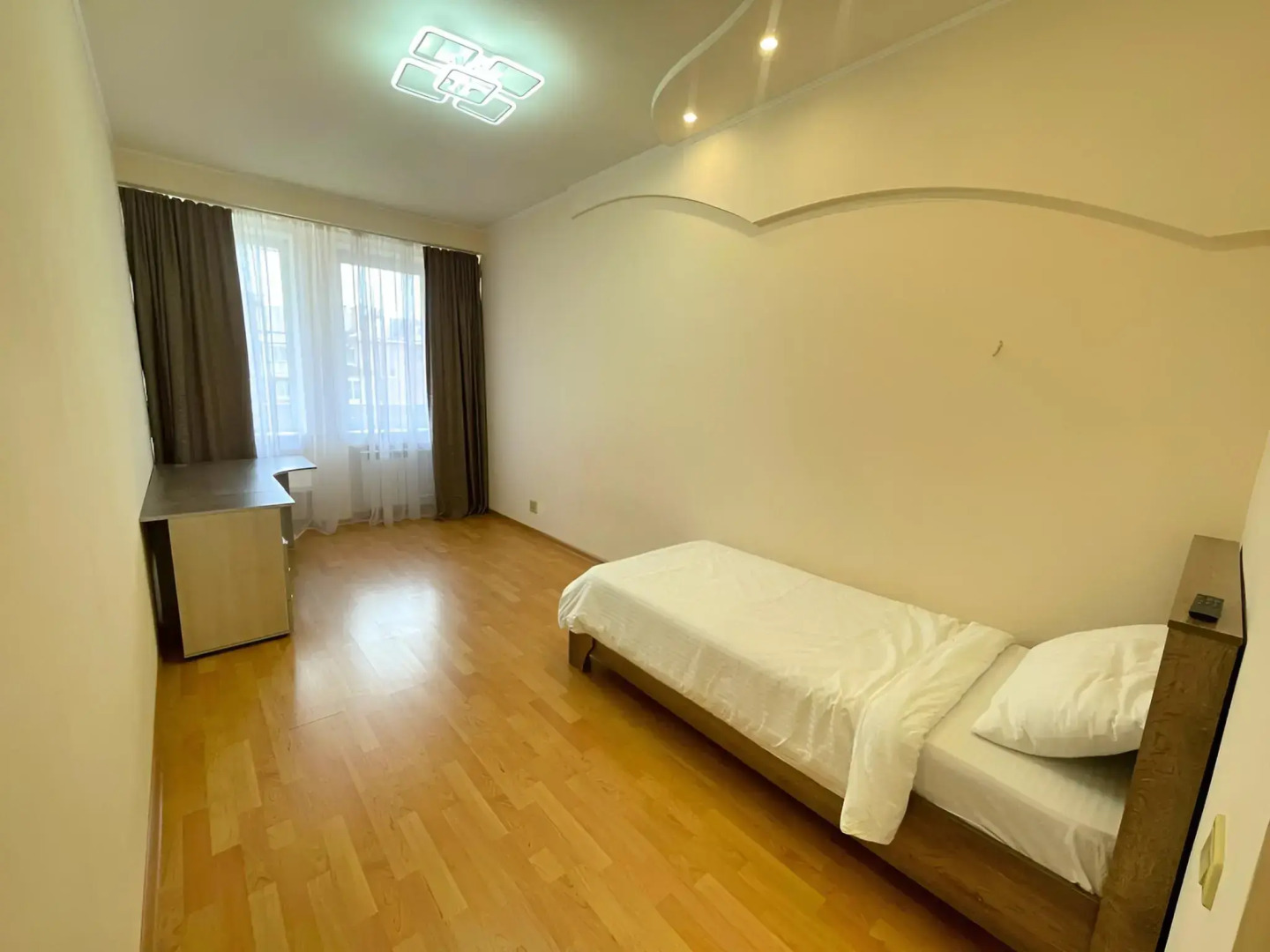 Квартира для большой семьи в курортной зоне Пятигорска с балконом и видом на гору Машук