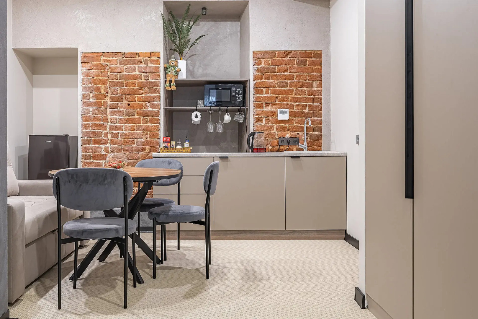 Апартаменты Стильные Chkalov на Ошарской