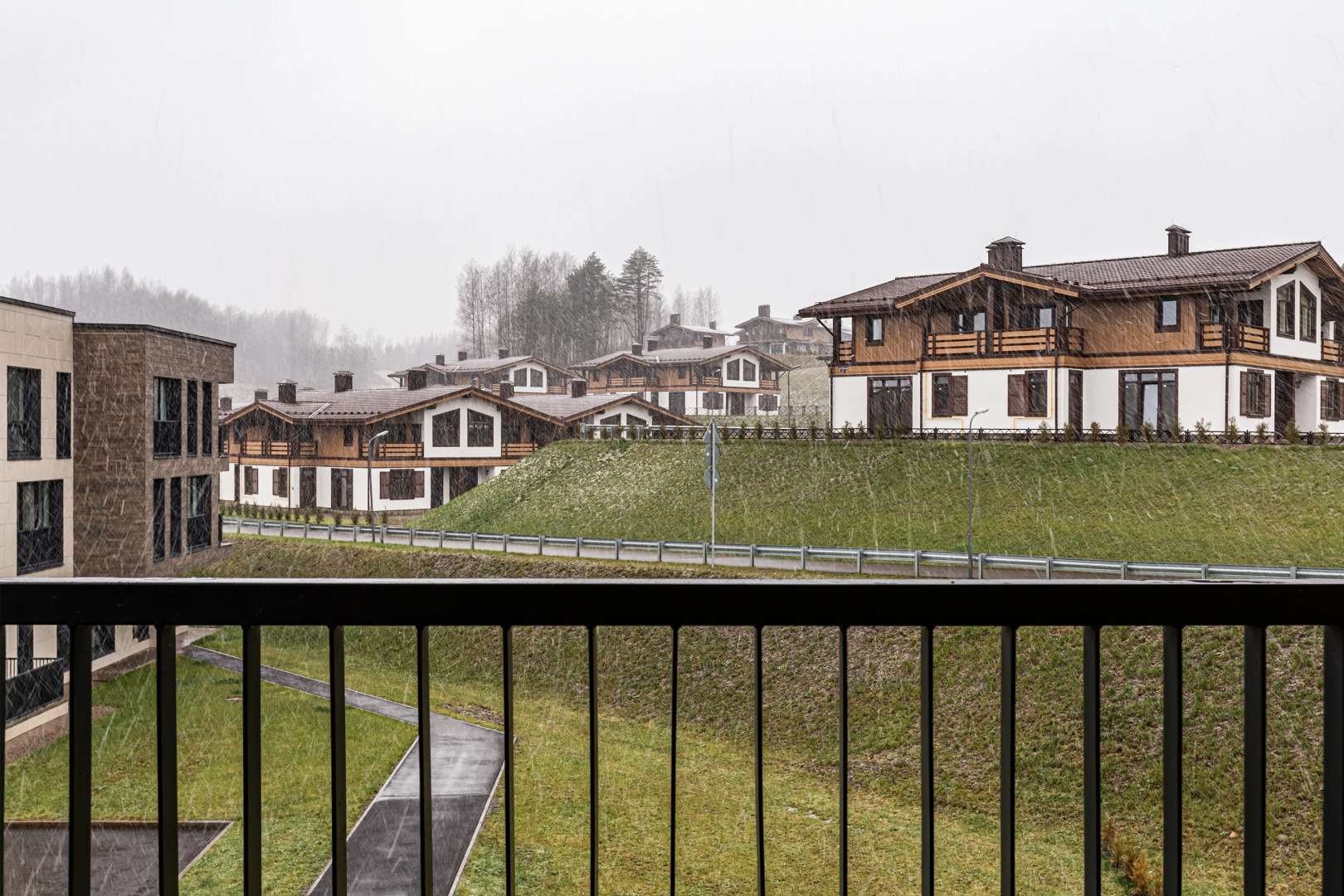 Апартаменты Leon Estate B21